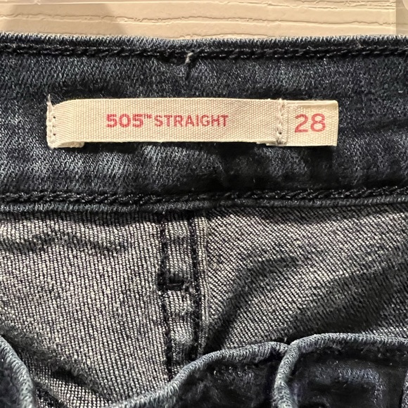 Levi's® 505 Straight Leg Jeans size 28 - Picture 3 of 7